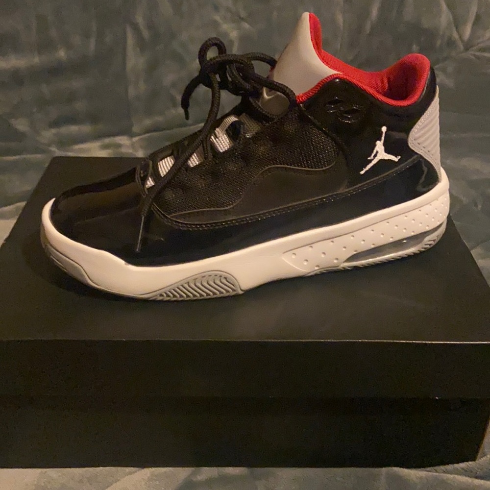 Jordan Max Aura 2